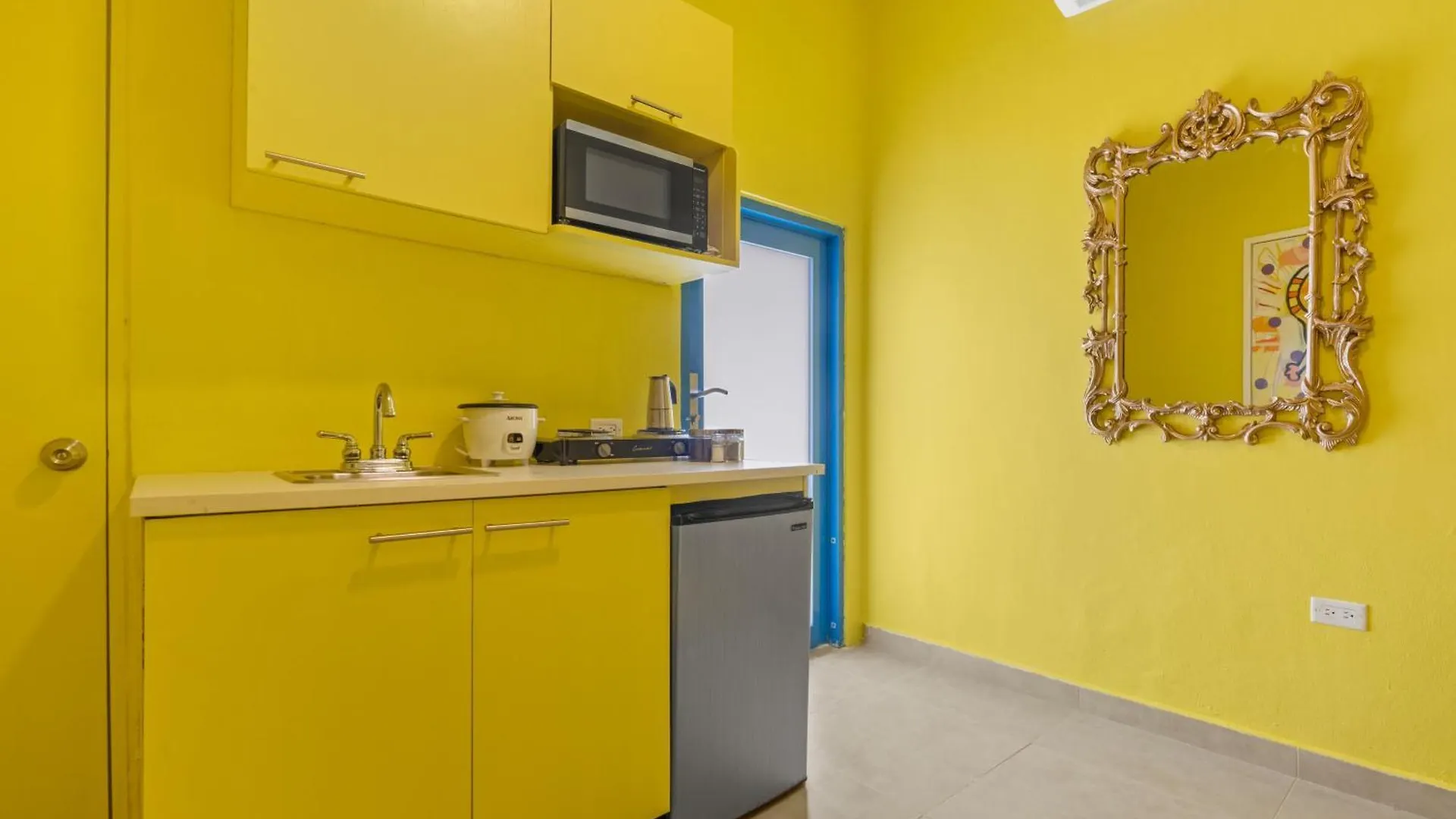 Artistic One-Bedroom Garden Apartment In Sj Mm9 San Juan 0*,