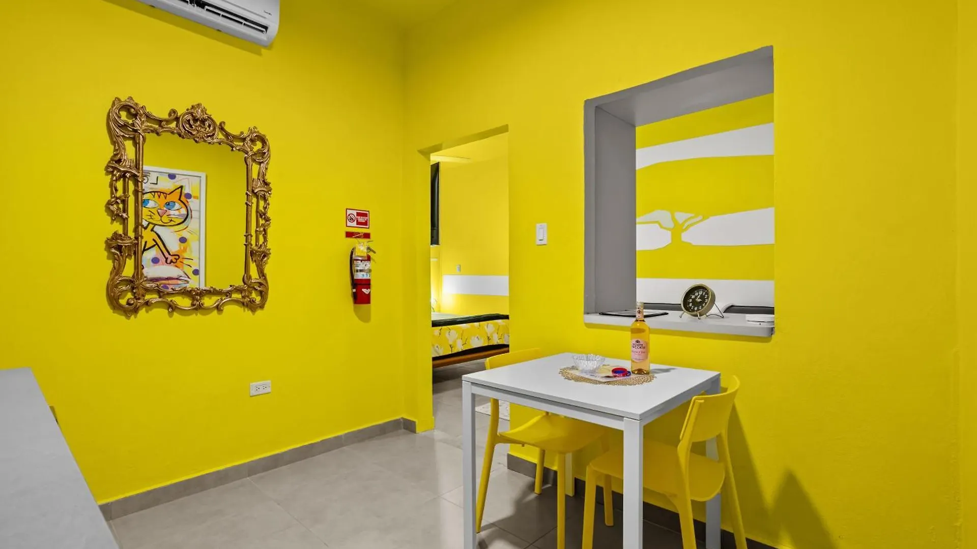 Artistic One-Bedroom Garden Apartment In Sj Mm9 San Juan