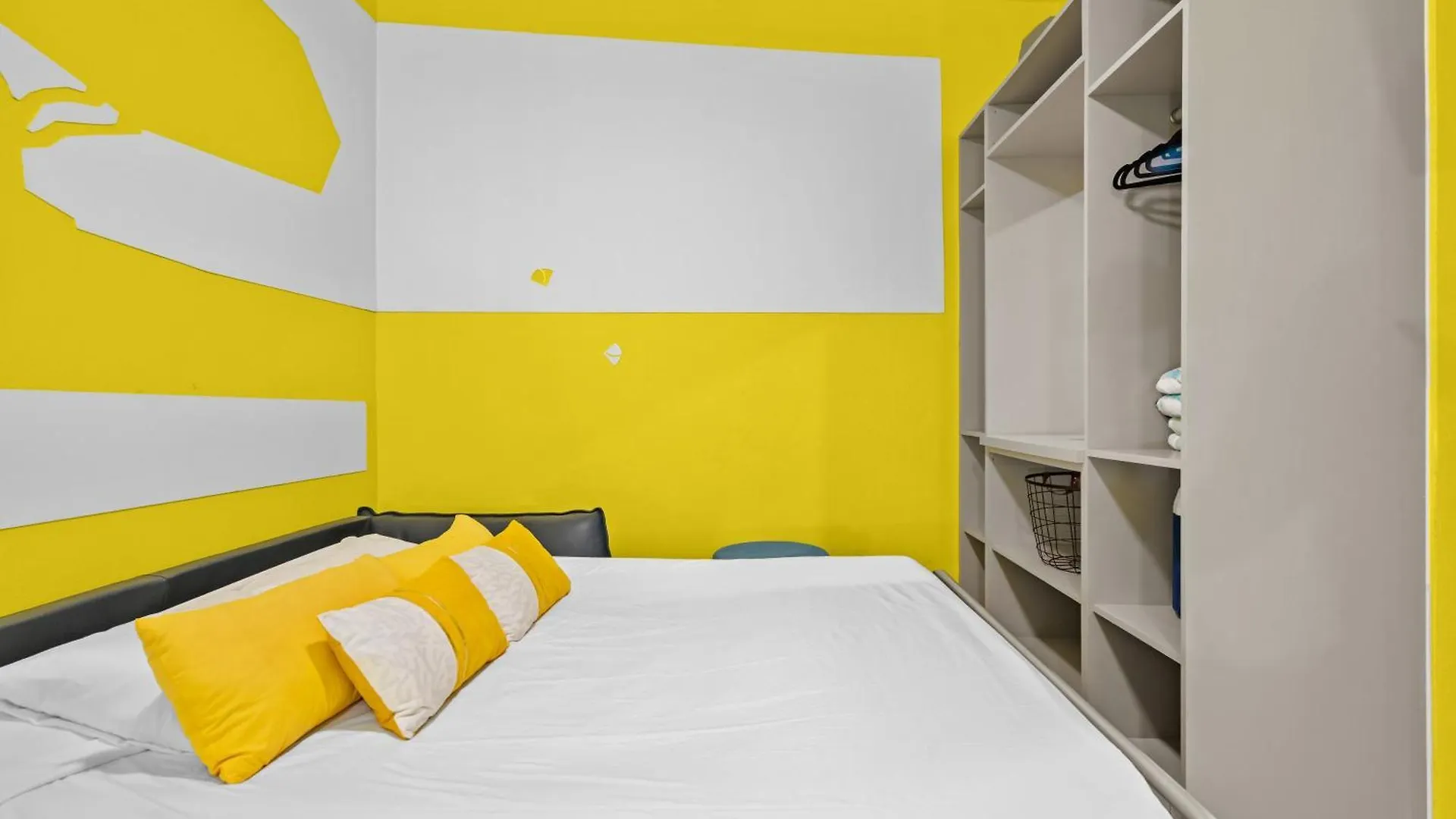 Artistic One-Bedroom Garden Apartment In Sj Mm9 Σαν Χουάν